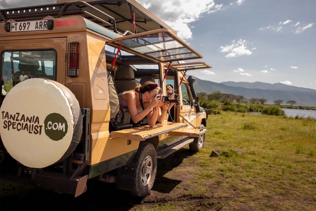 tansania-im-safari-jeep-erkunden