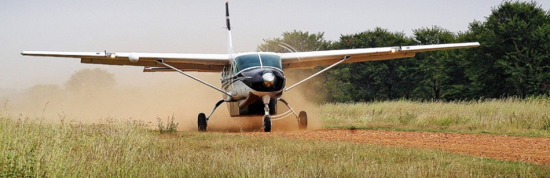 Flug zum Ruaha Nationalpark und Safari