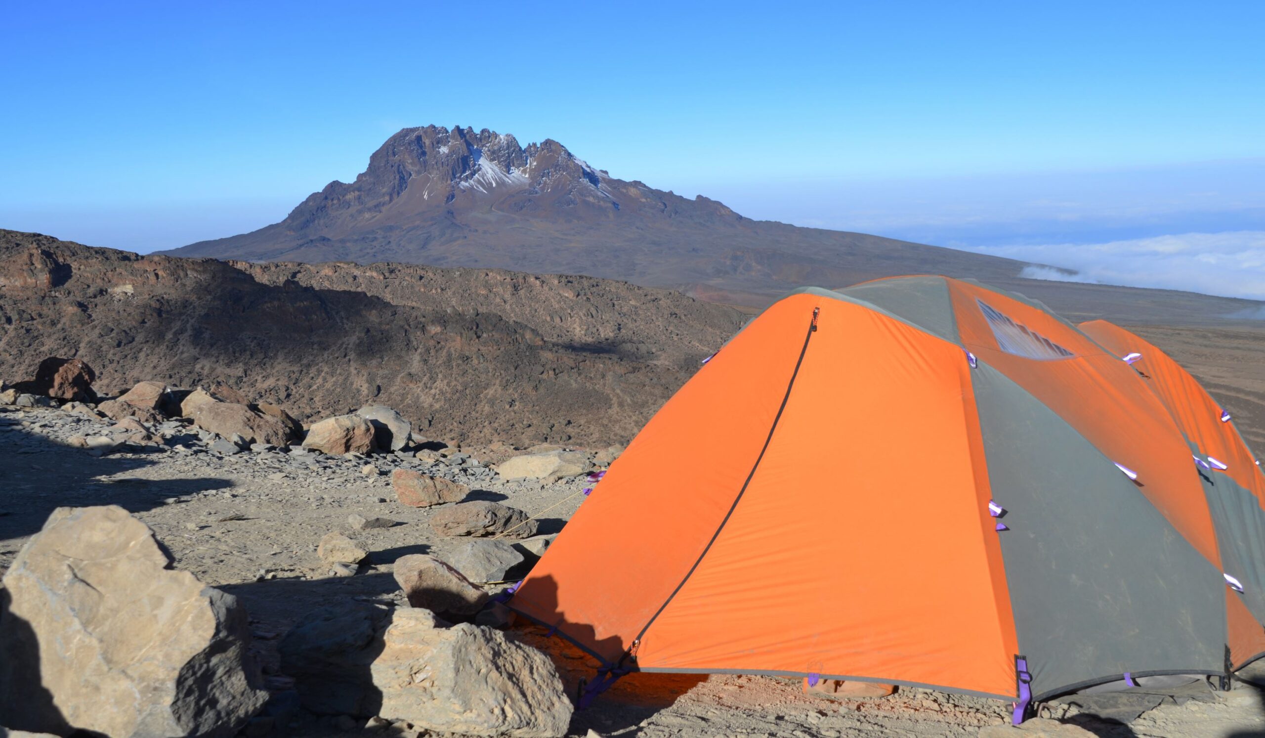 Umbwe Route, Tag 4/6: Karanga Camp (3.950 m) – Barafu Camp (4.640 m)